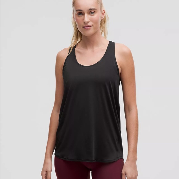 NWT Lululemon Essential Tank Pleated Black Size 14 - Picture 1 of 8